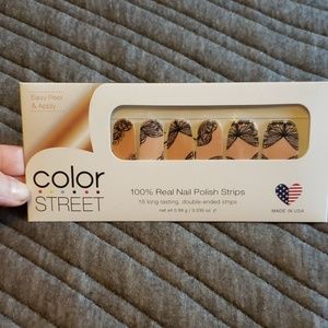 Color Street Butterfly Garden nail strips